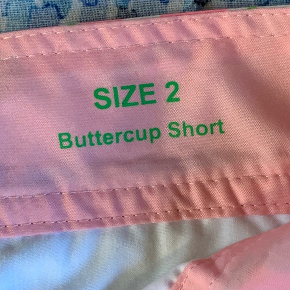 🌸 Lily Pulitzer Buttercup Shorts🌸 - Picture 6 of 11